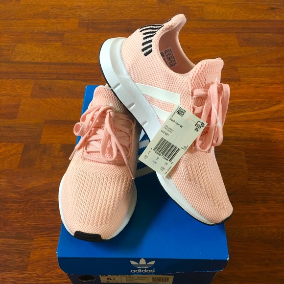 adidas swift run women's ice pink